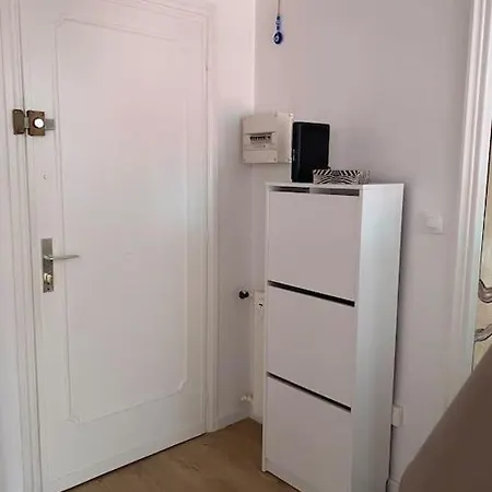 Apartment Da Laura Deux Pieces Proche De Cannes Le Cannet