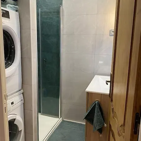 Da Laura Deux Pieces Proche De Cannes Le Cannet